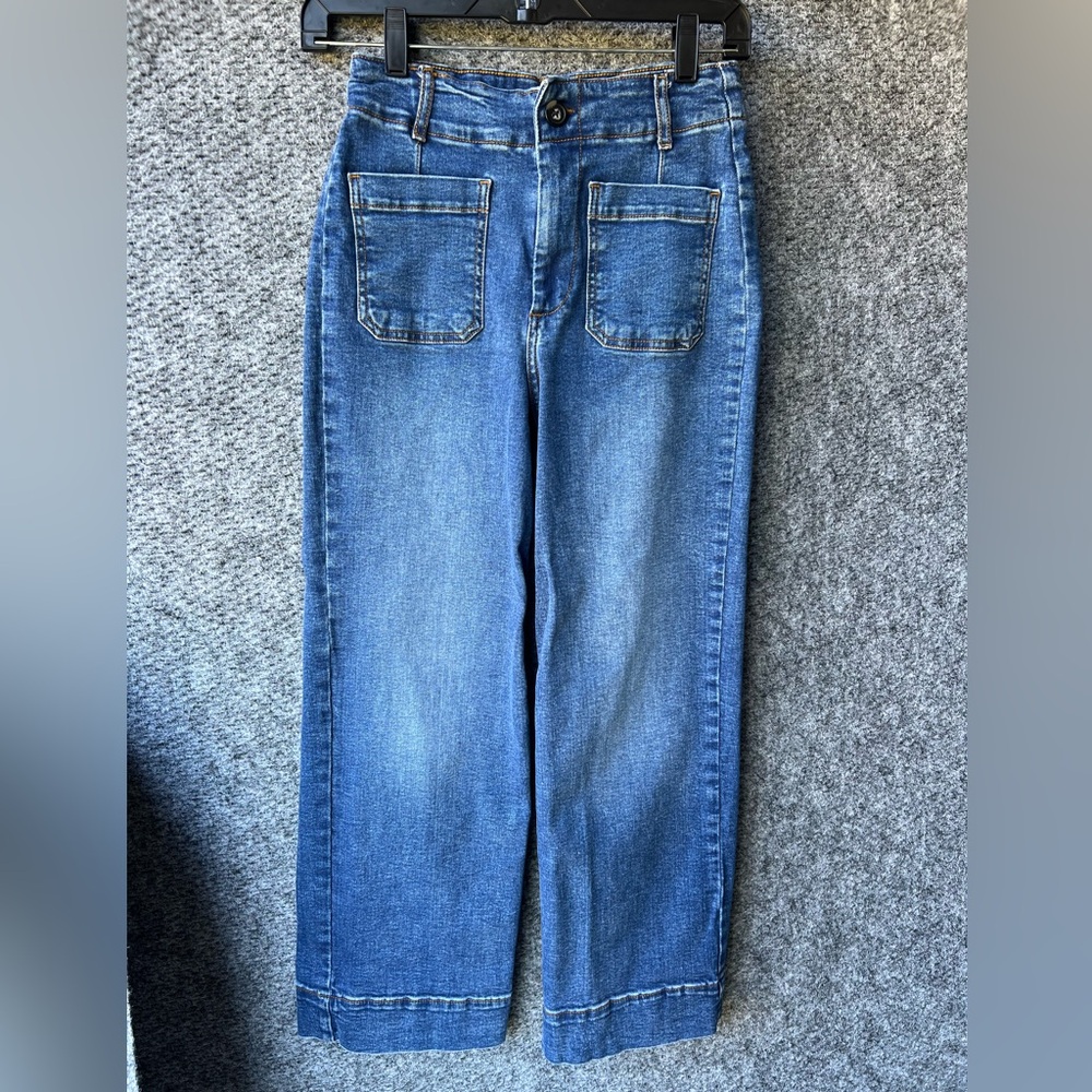 Bagatelle Wide Leg Women's size  26 light Wash Blue Denim Jeans Cotton